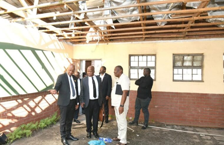 KZN Premier assesses school that was damaged in 2022 and not repaired – SABC News