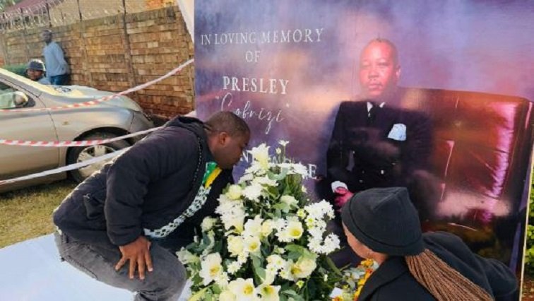 Chweneyagae to be remembered at memorial in Mahikeng – SABC News