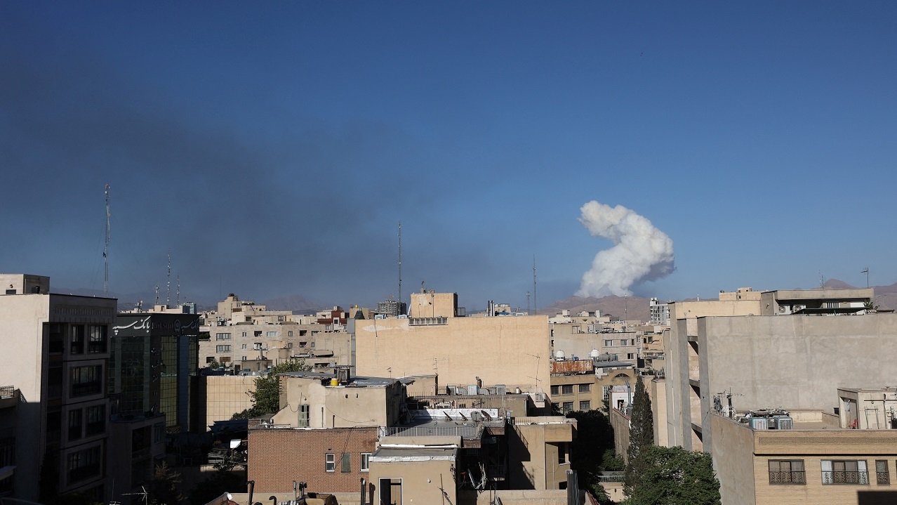 Sources say Israel aims to shatter Iranian government’s foundations – SABC News