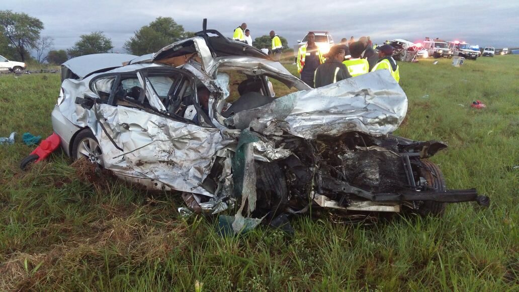 Multiple vehicle crash in Mpumalanga claims five lives – SABC News