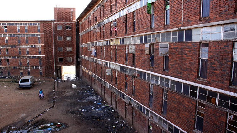 Hostel dwellers beg government to refurbish vandalised flats in Dube – SABC News