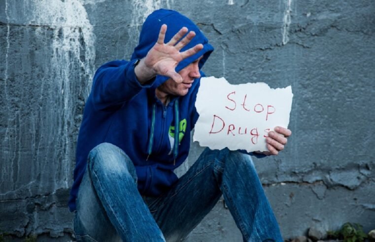 Gauteng govt. to assist hundreds of drug abusers beat the addiction – SABC News