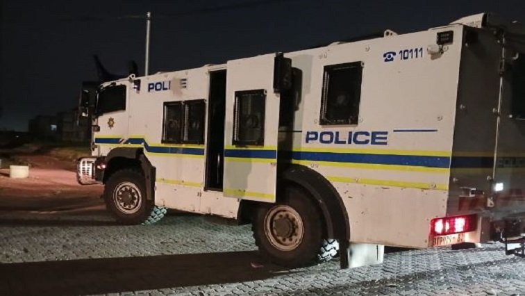 SAPS condemns lawlessness after anti-gang unit attack in Westbury – SABC News