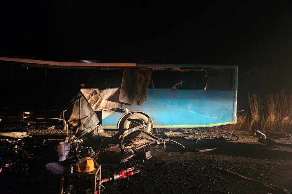12 killed in a bus accident near Vryheid – SABC News