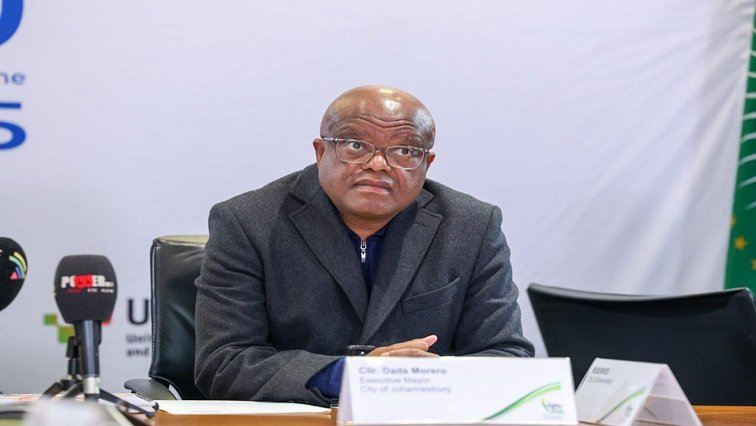 Joburg Mayor survives vote of no confidence motion – SABC News