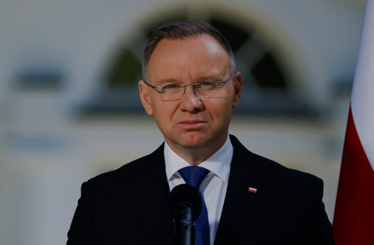Poland’s outgoing president urges Ukraine to have patience – SABC News