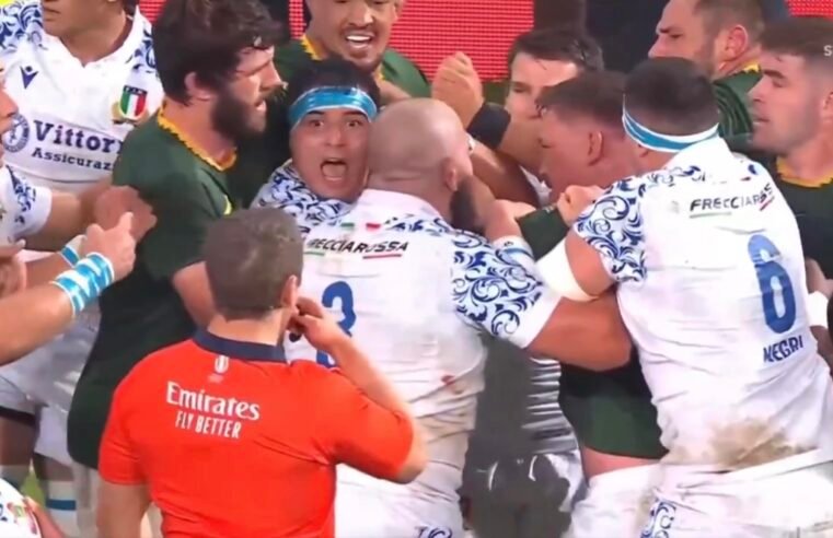 Shimmy: Italy prop faked headbutt