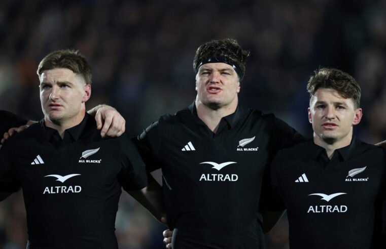Barrett brothers cleared to face Boks