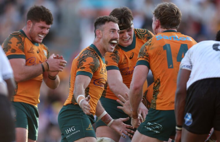 Wallaby White hangs up his boots
