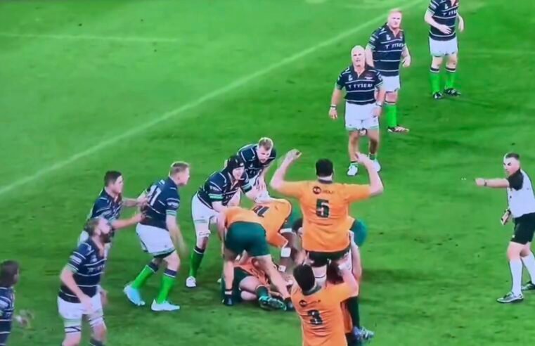 Classic Wallabies botch Bok trick play