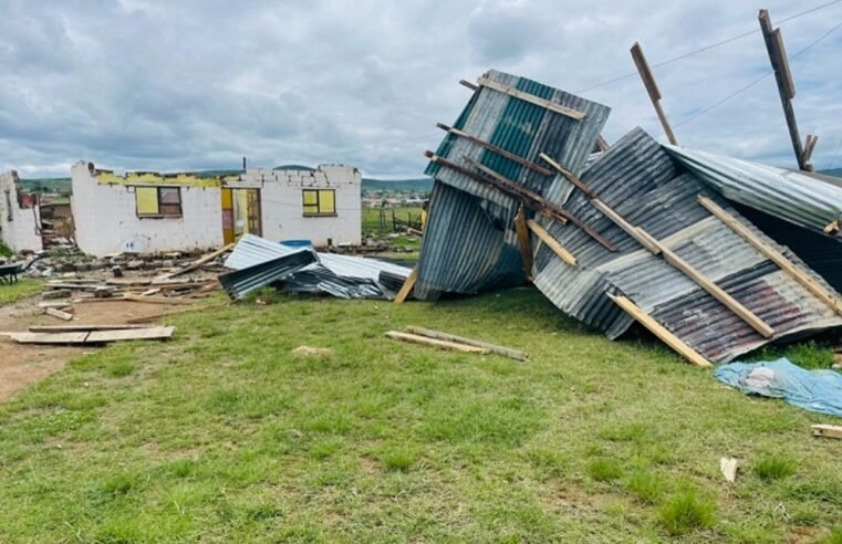 E Cape residents plead with govt to fast-track aid after storm  – SABC News