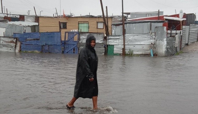 Floods and outages hit Cape Town amid heavy rains – SABC News