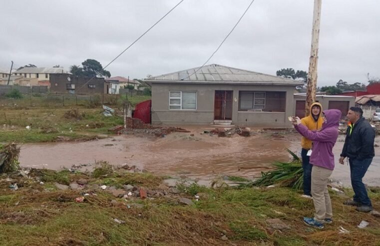 Eastern Cape CoGTA MEC assures flood victims of relocation – SABC News