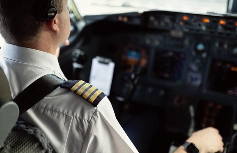 FlySafair pilots open to compromise if rostering system is reviewed – SABC News