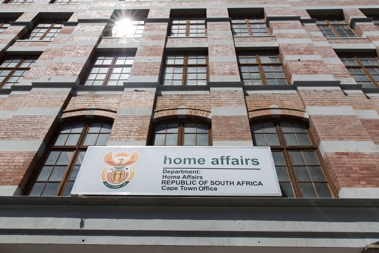 S. Africans urged against registering children of illegal immigrants – SABC News