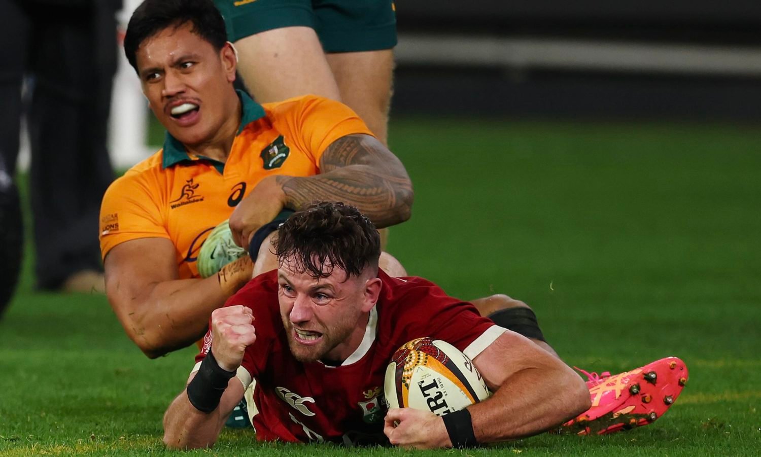 Lions win series after stunning comeback