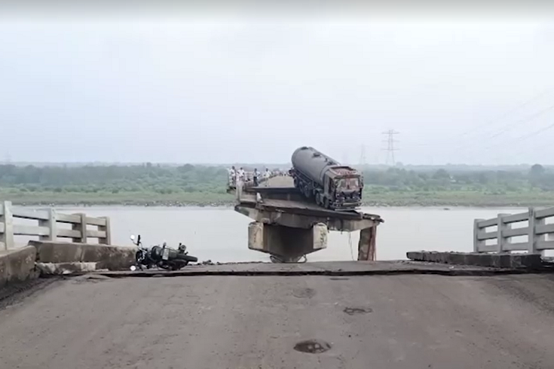 10 dead after bridge collapses in western India: Local media – SABC News