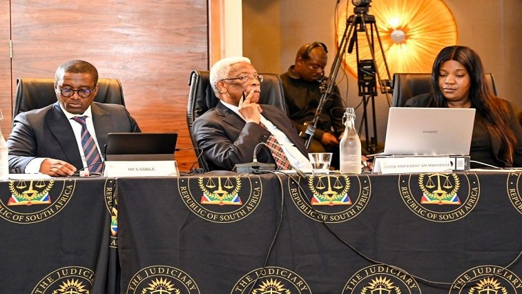 Emojis used in communication between Mengo and Mbenenge identified – SABC News
