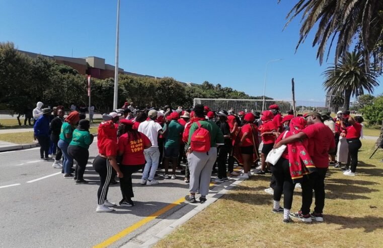 NWU Deputy vice-chancellor slams NSFAS’ dysfunctional funding – SABC News