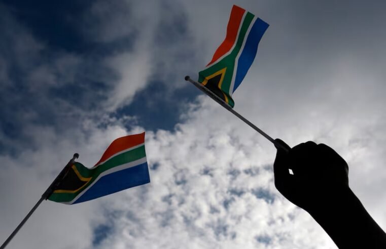 Diverging views on SA’s alleged coup risks – SABC News