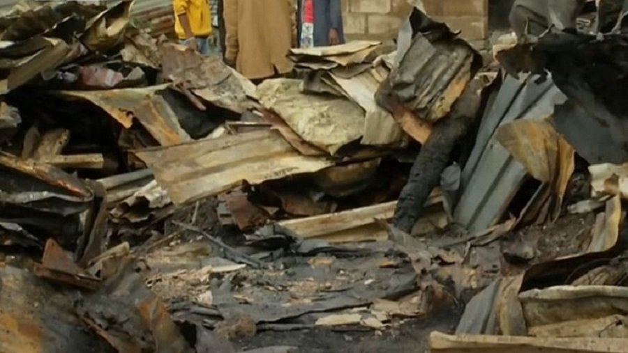 Family calls for help with burial after KZN fire claims mom, toddler – SABC News