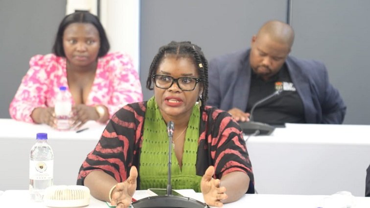 Nkabane clarifies non-appearance before committee – SABC News