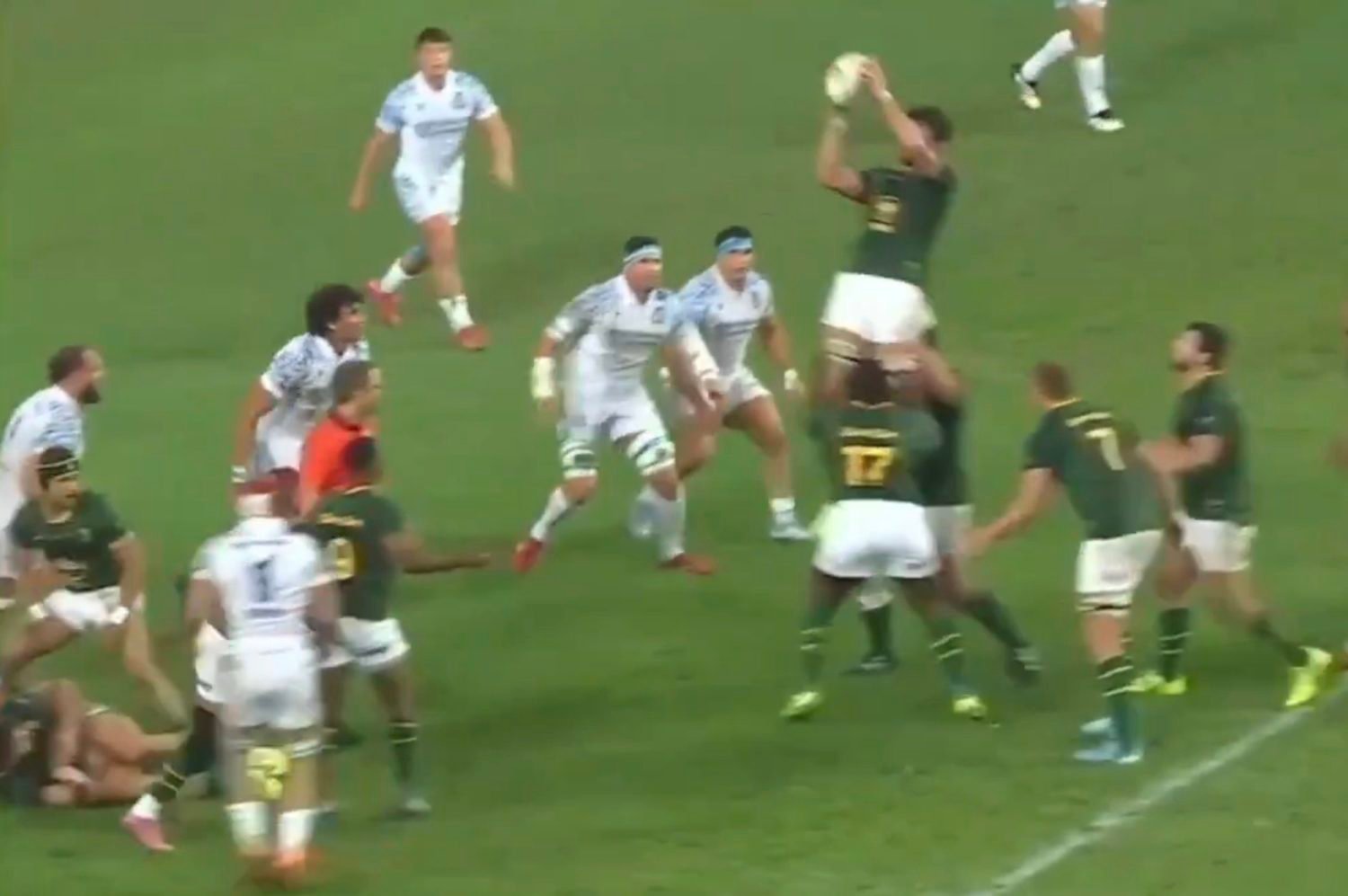Boks’ midfield lineout catches on