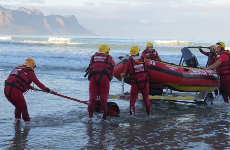 NSRI makes four successful rescues in WC over the weekend – SABC News