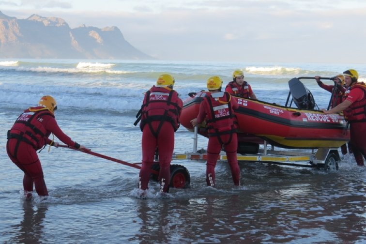 NSRI makes four successful rescues in WC over the weekend – SABC News
