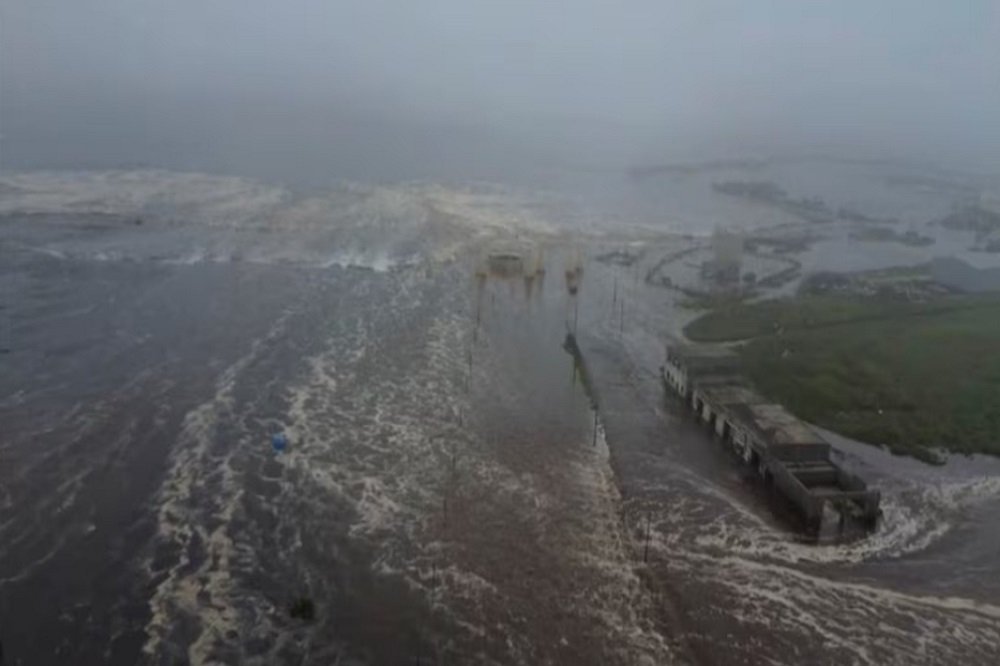 Huge quake rocks Russia’s Far East, triggering tsunami warnings – SABC News