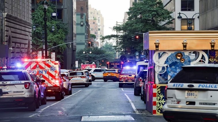Four killed in New York shooting, gunman kills himself – SABC News