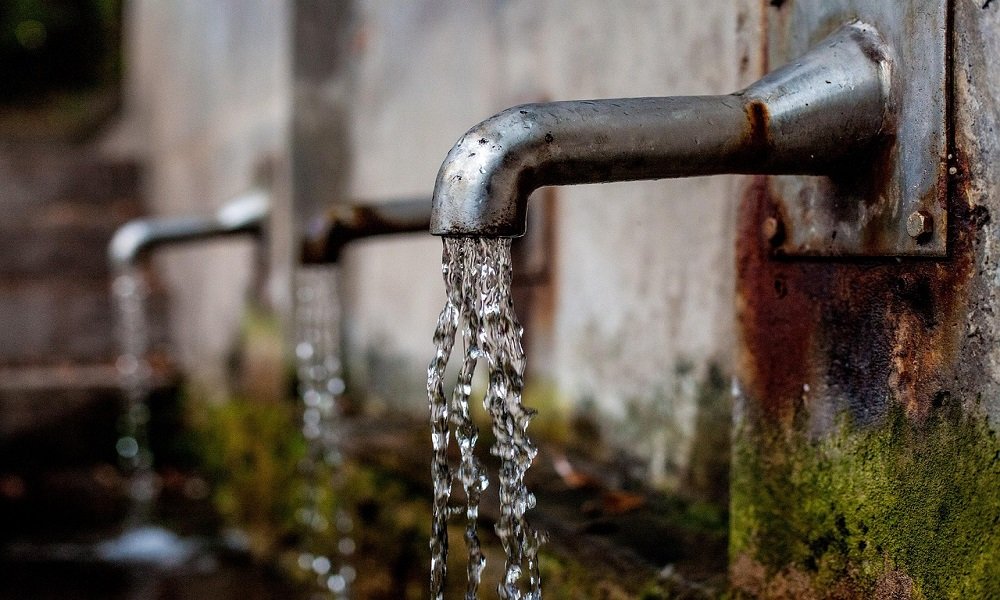 Traces of ARVs in water won’t pose health hazards: Mahlobo – SABC News