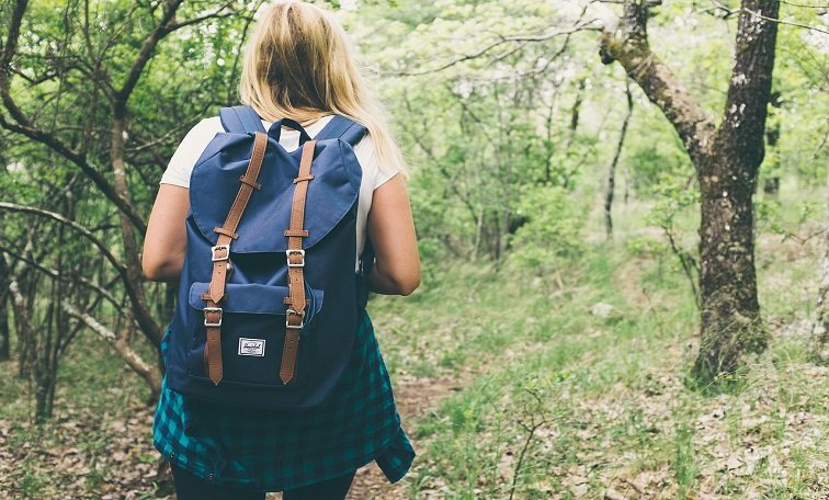 Backpacker found alive after 12 days missing in Australian outback – SABC News