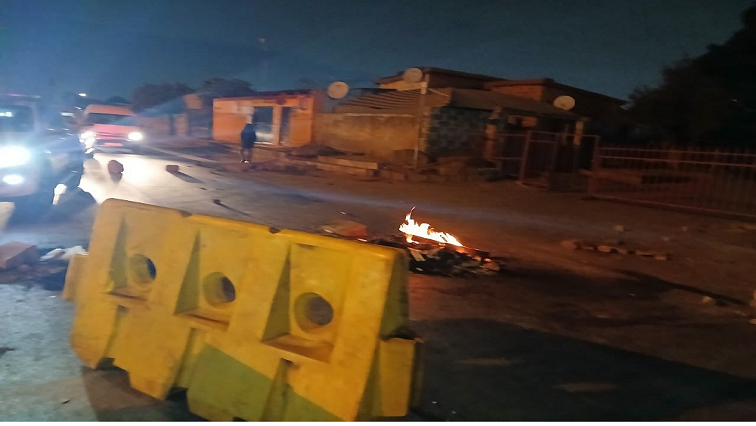 R126 power surcharge suspended amid Thembisa protests – SABC News