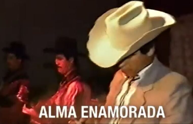 Chalino Sánchez – Alma Enamorada (En Vivo) Video Oficial con Letras