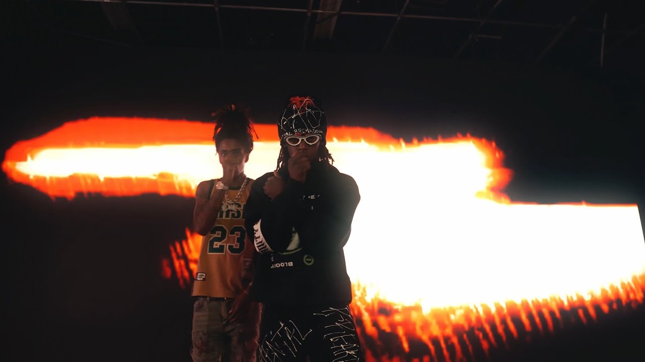 Raq baby – Switch Crowd [Feat. FattMack] (Official Music Video)