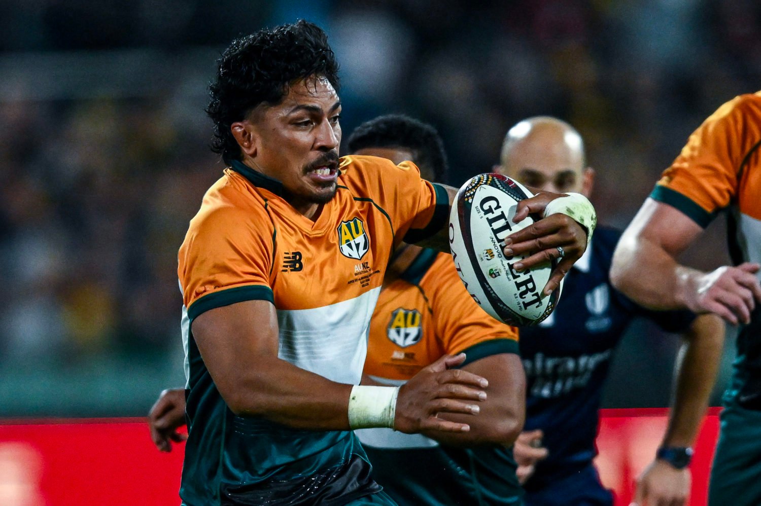 Samu back in gold after French stint