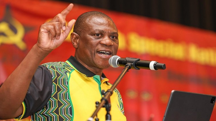 Mashatile fined for failing to declare diamond gift – SABC News