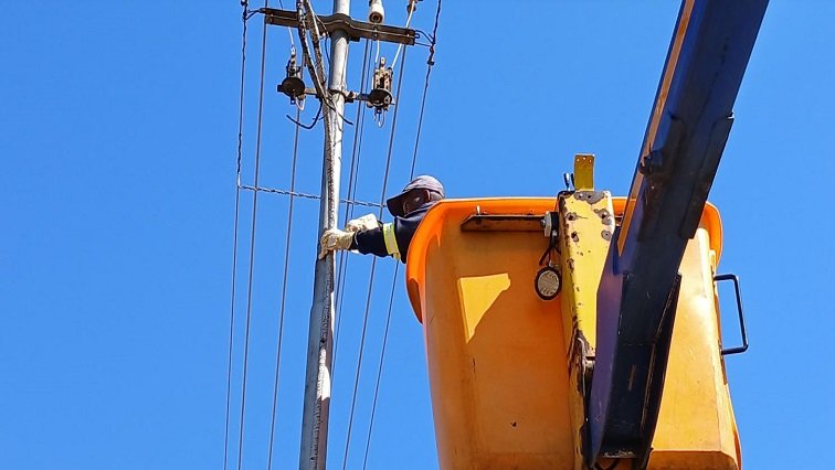 City Power pauses power restoration over illegal connections – SABC News