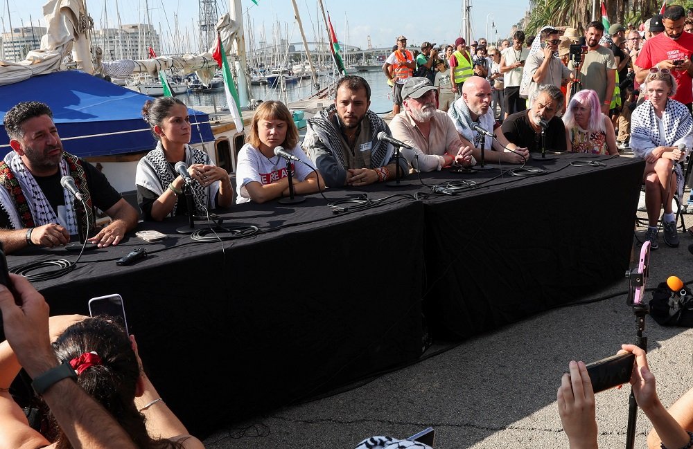 Humanitarian flotilla with Greta Thunberg departs for Gaza from Spain – SABC News