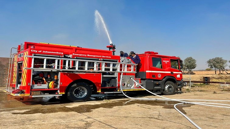 Joburg EMS on high alert amid veld fire warning by SAWS – SABC News