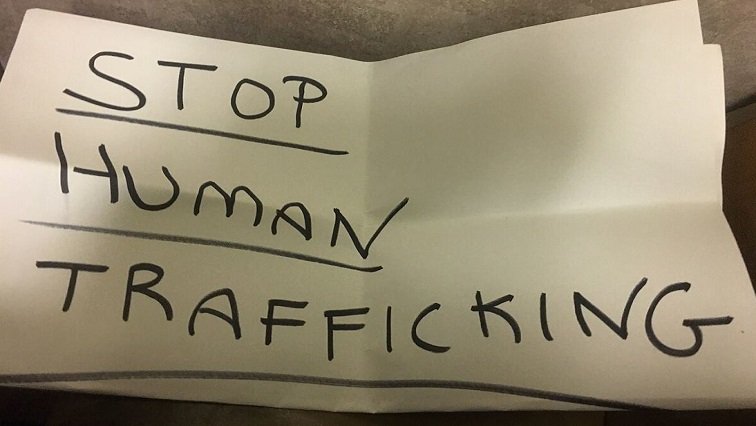 Human trafficking syndicates luring desperate job seekers: Expert – SABC News