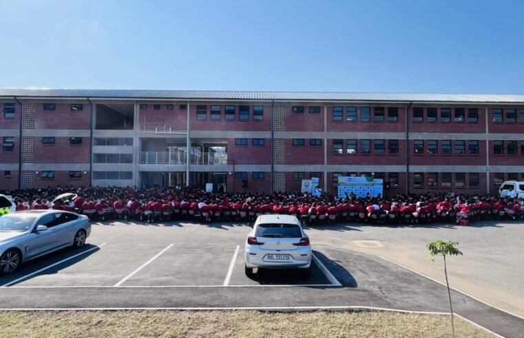 Lessons have resumed at JG Zuma High school after gang violence – SABC News