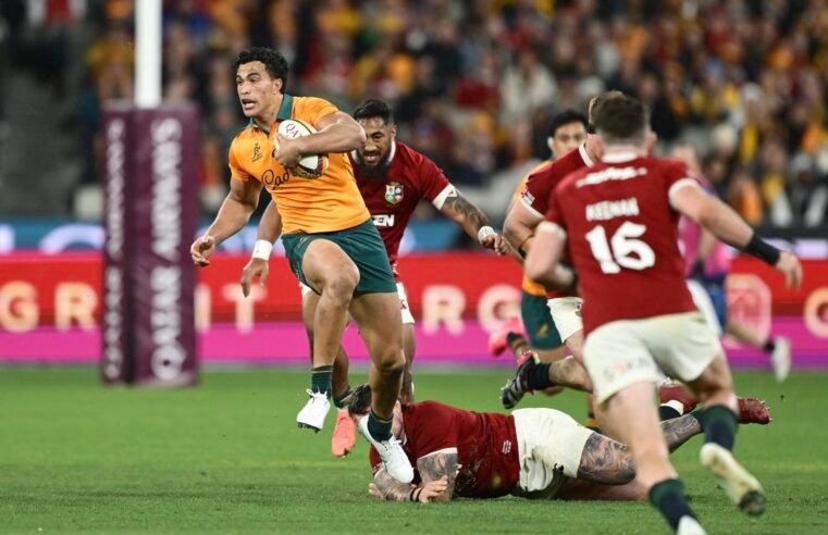 Suaalii must wing it against Boks