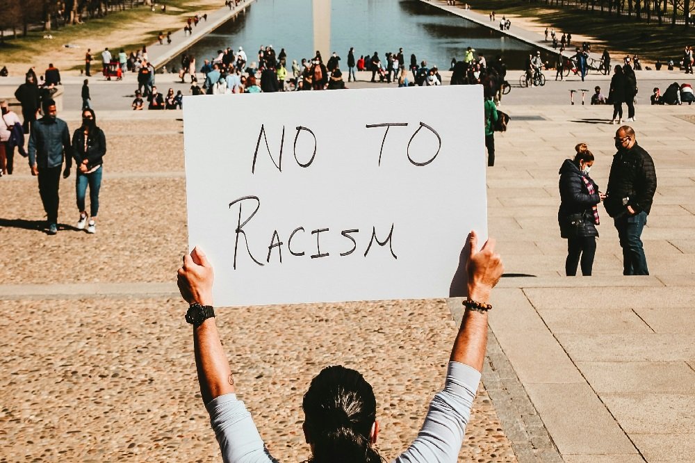 High school learner suspended in George after alleged racial slur – SABC News
