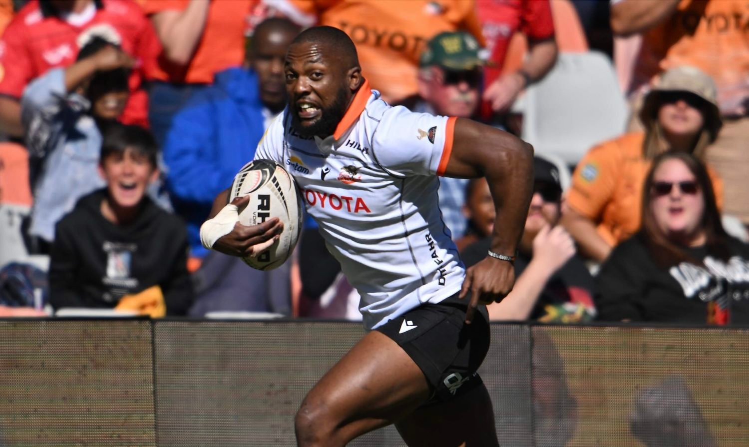 Cheetahs survive Lions’ second-half surge