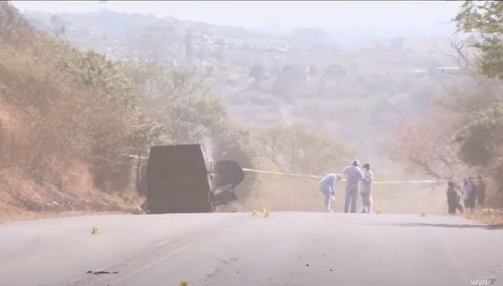 KZN Police on a manhunt for suspects in two separate CIT heists – SABC News
