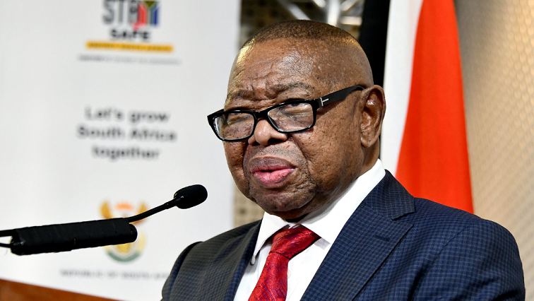 Nzimande praises SA’s advancement in vaccine production – SABC News