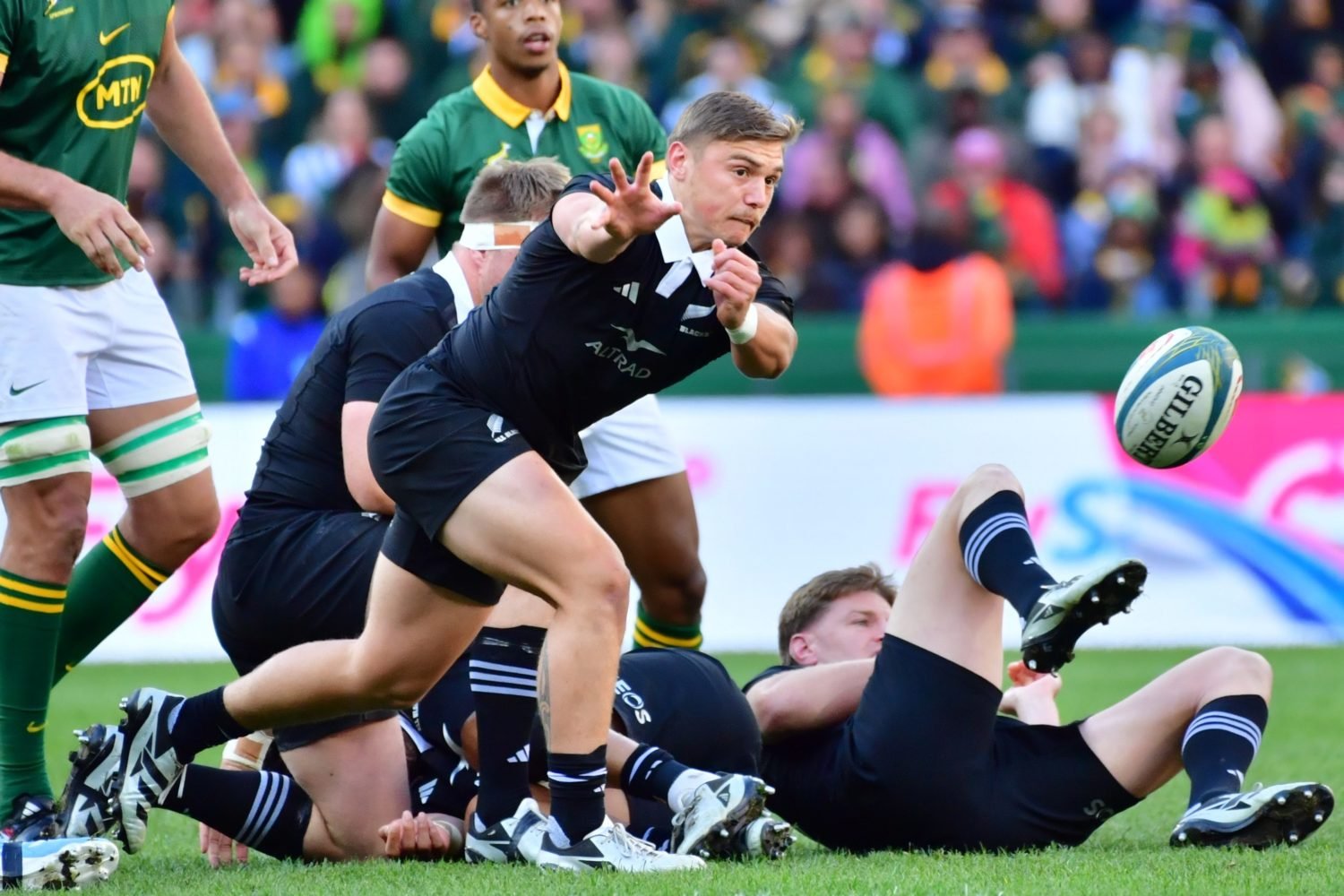 All Black No 9 crisis deepens before Bok showdown