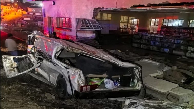 Four killed in Pietermaritzburg taxi crash – SABC News